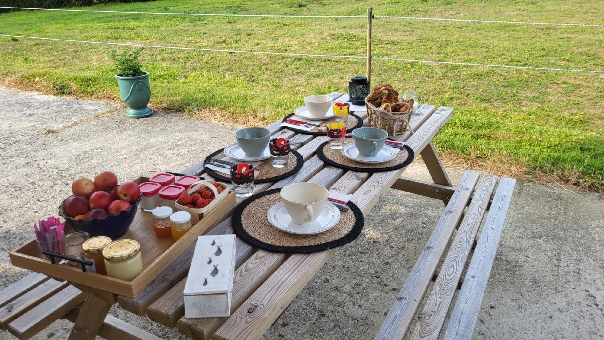 Relais Equestre Du Miloir - Chambres D'Hotes Saint-Desir Kültér fotó